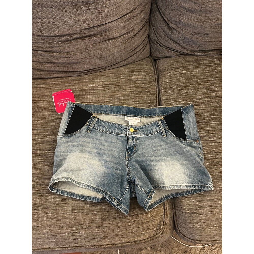 NWT  Denim Maternity Midi Short size 10